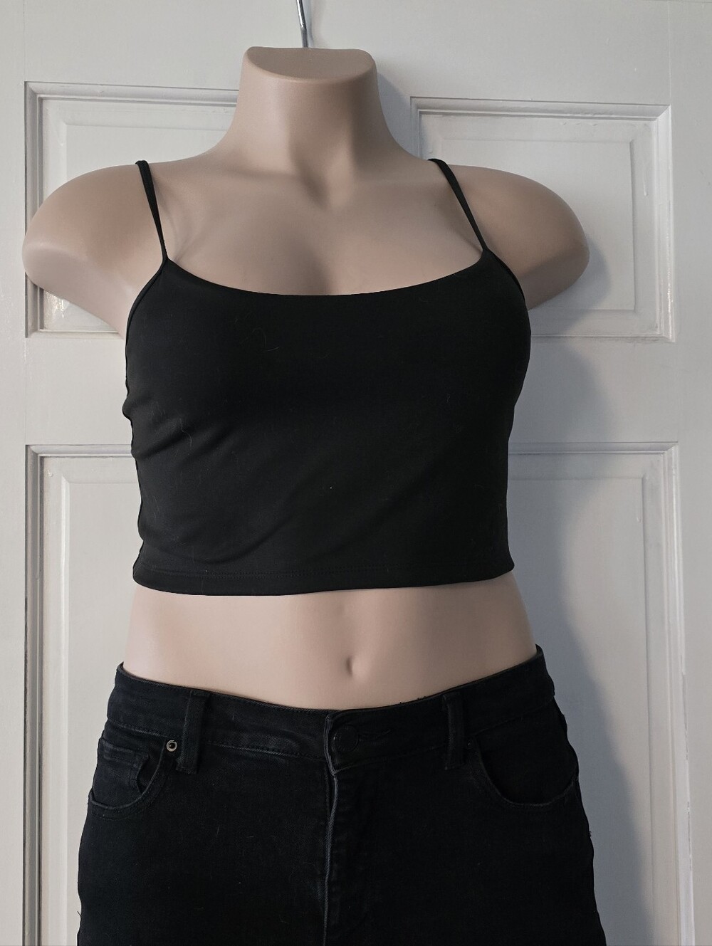 Klassy Network black crop tank